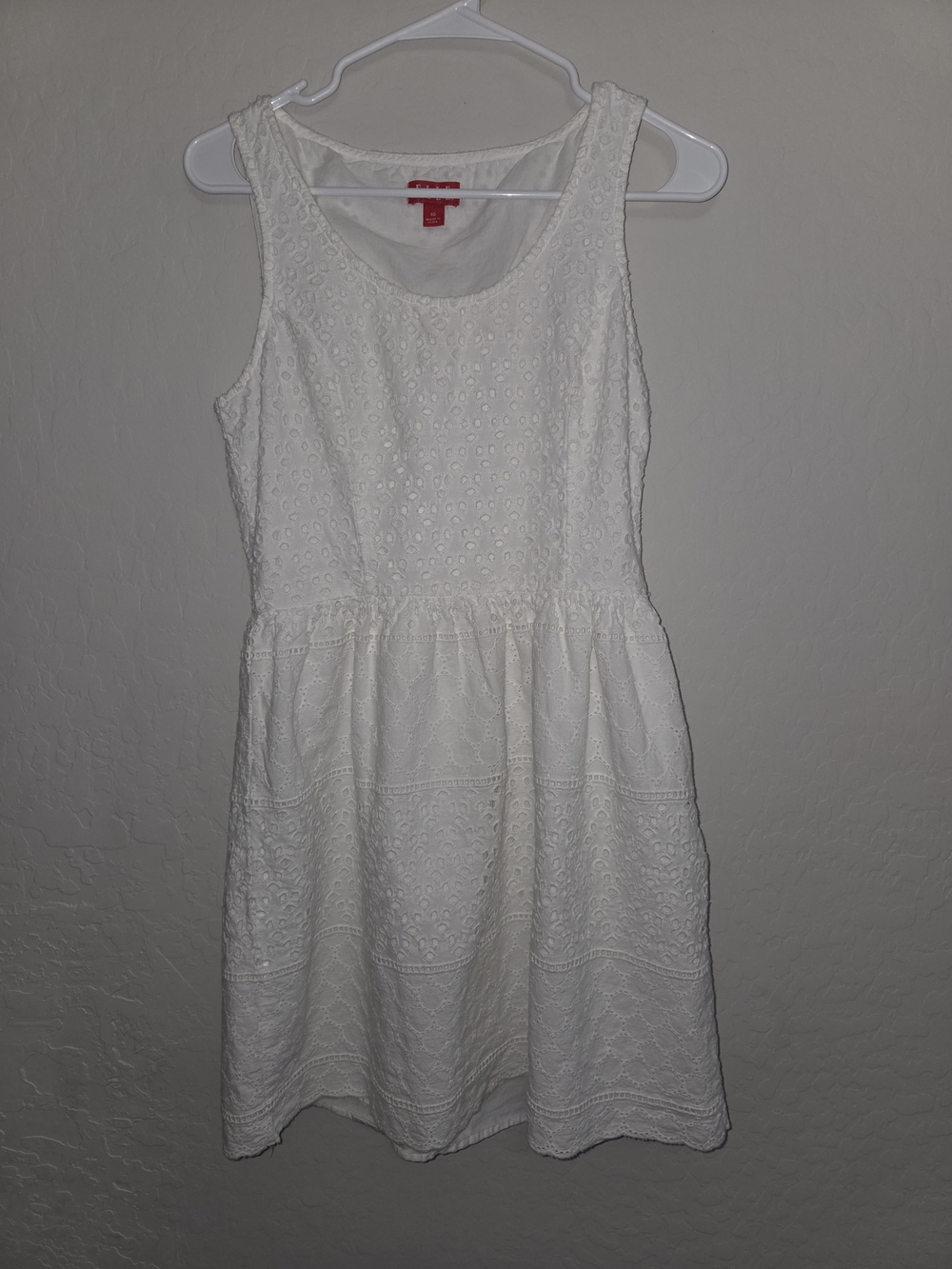 Elle White 100% Cotton Eyelet Sleeveless Dress Fully Lined Size 10 Side Zip